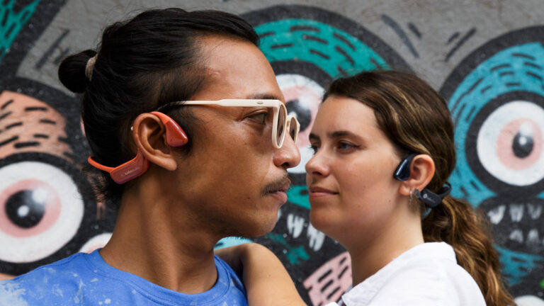 Kaibo Flow: Open-Ear Headphones with Intelligo-AIVC Noise-Canceling Tech on Gadget Flow