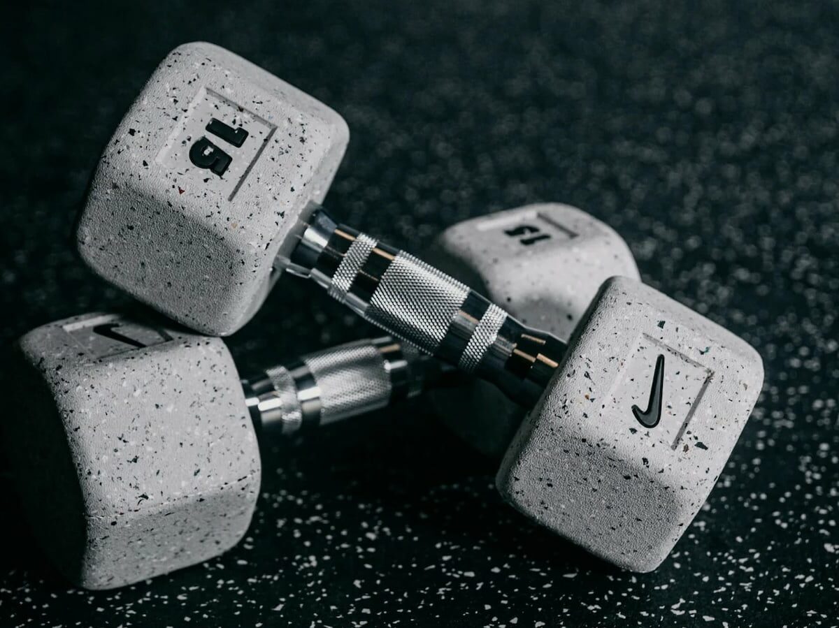 Nike Grind Dumbbell: Free Weights Made of 20 Percent Footwear Byproduct on Gadget Flow