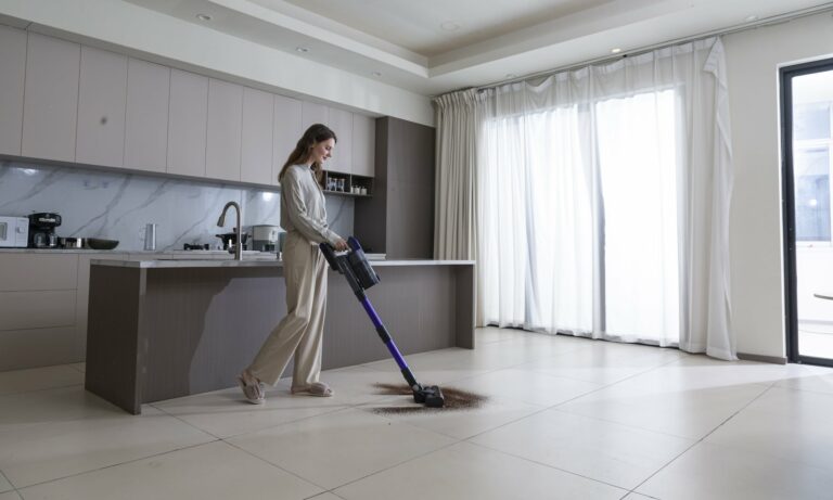 Redroad X18: Budget-friendly stick vacuum that rivals Dyson’s best