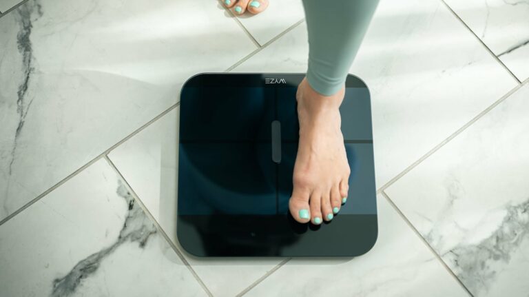 Smart Scale X: Sleek & Versatile Body Composition Analyzer by Wyze on Gadget Flow